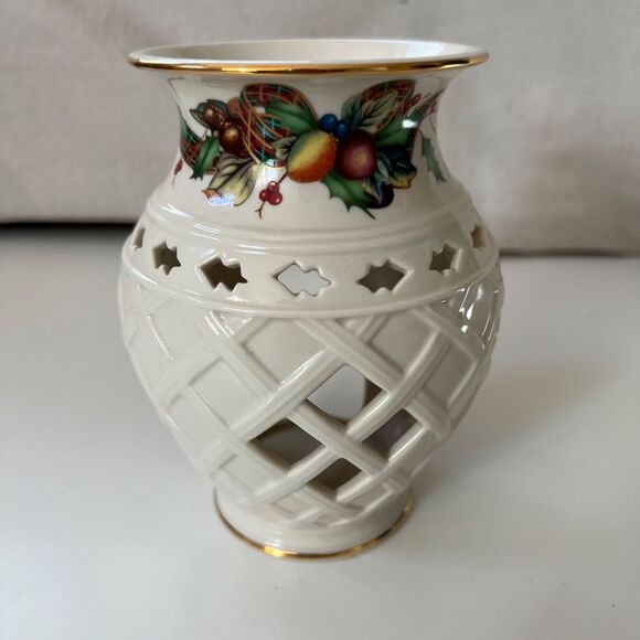 BNWOB Lenox Ivory China Christmas Holiday Decoration Candle Fragrance Warmer - Picture 3 of 9